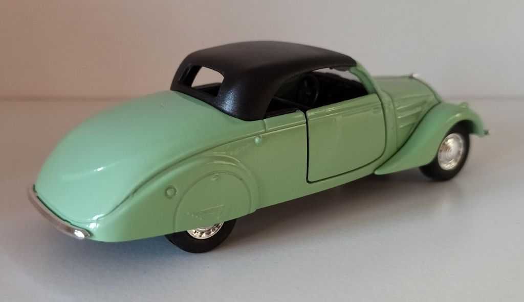 Macheta Peugeot 402 1938 - Welly 1/36