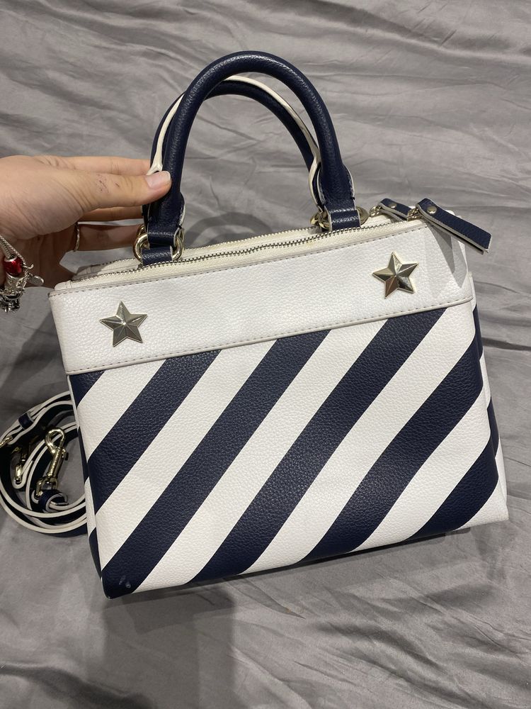 Дамска чанта Tommy Hilfiger