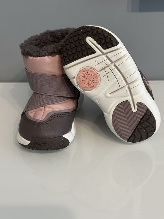 Бебешки меки боти за момиче майорал/mayoral, ботуши nike