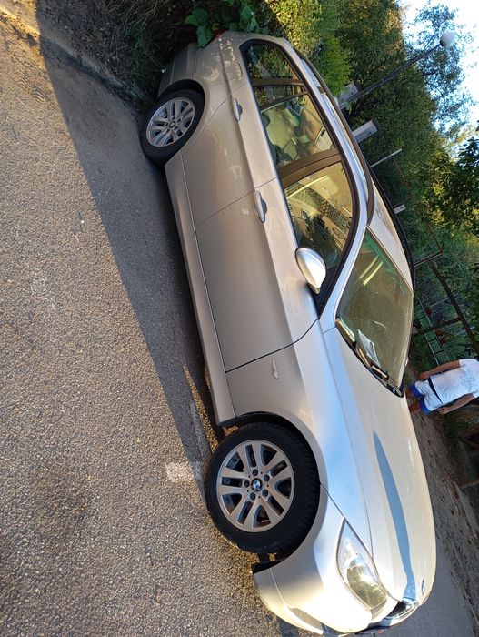 Vând BMW 320d,impecabil