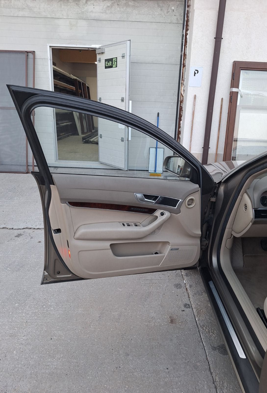 Audi a6 4.2 fsi 340 к.с