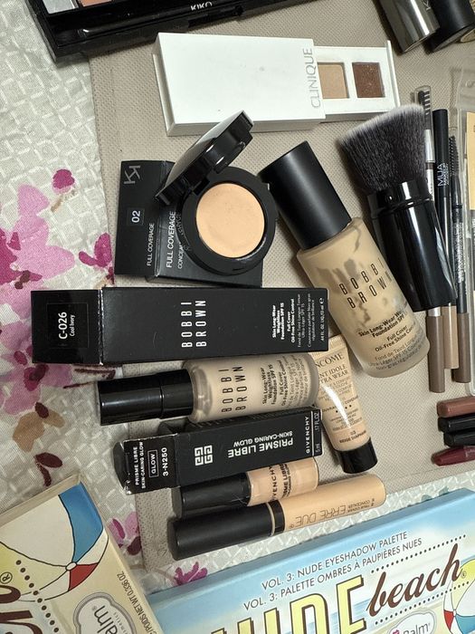 гримове  ЛОТ , bobbi brown, Kiko milano , Mac, молив за устни