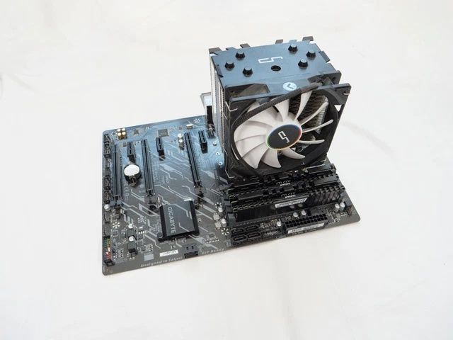 Montajniy igravoy keys i7 8700k ozu 8gb