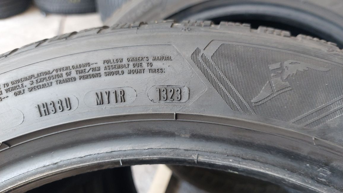 Зимни гуми 245/45/18 Goodyear Ultragrip Performance 4 броя