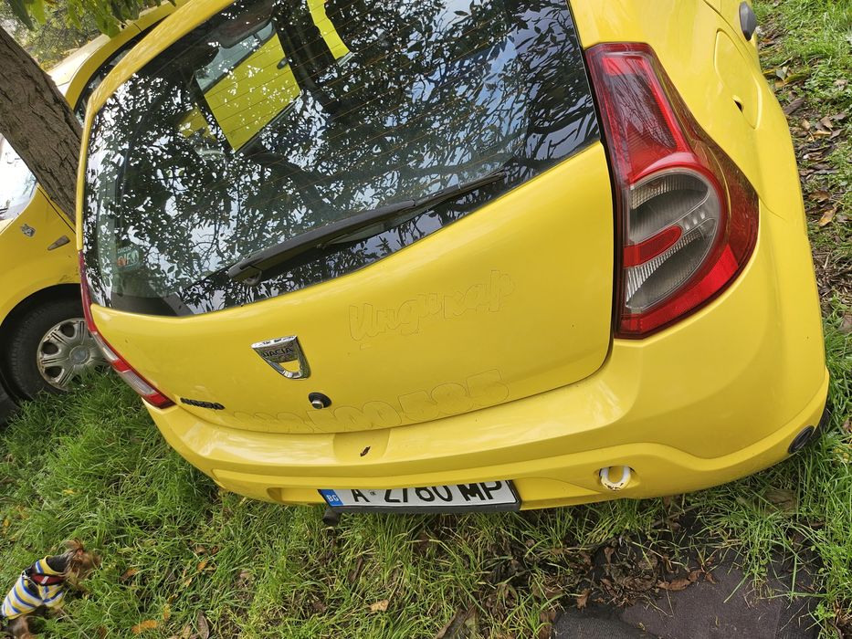 Продавам Dacia Sandero
