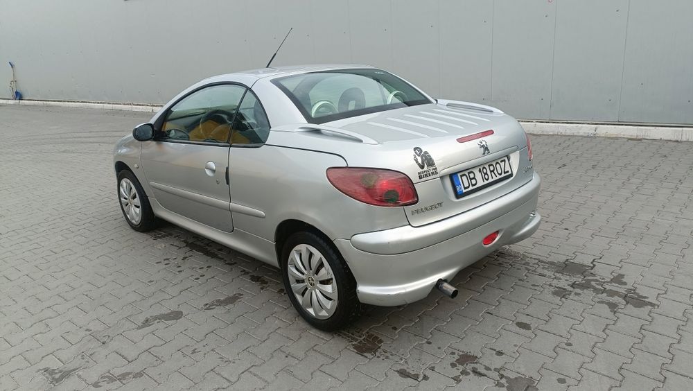 Vând Peugeot CABRIO