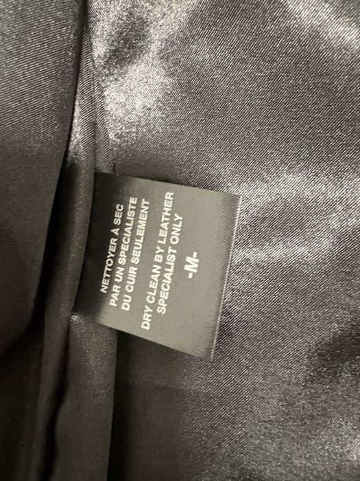 Haina din blana naturala si piele naturala