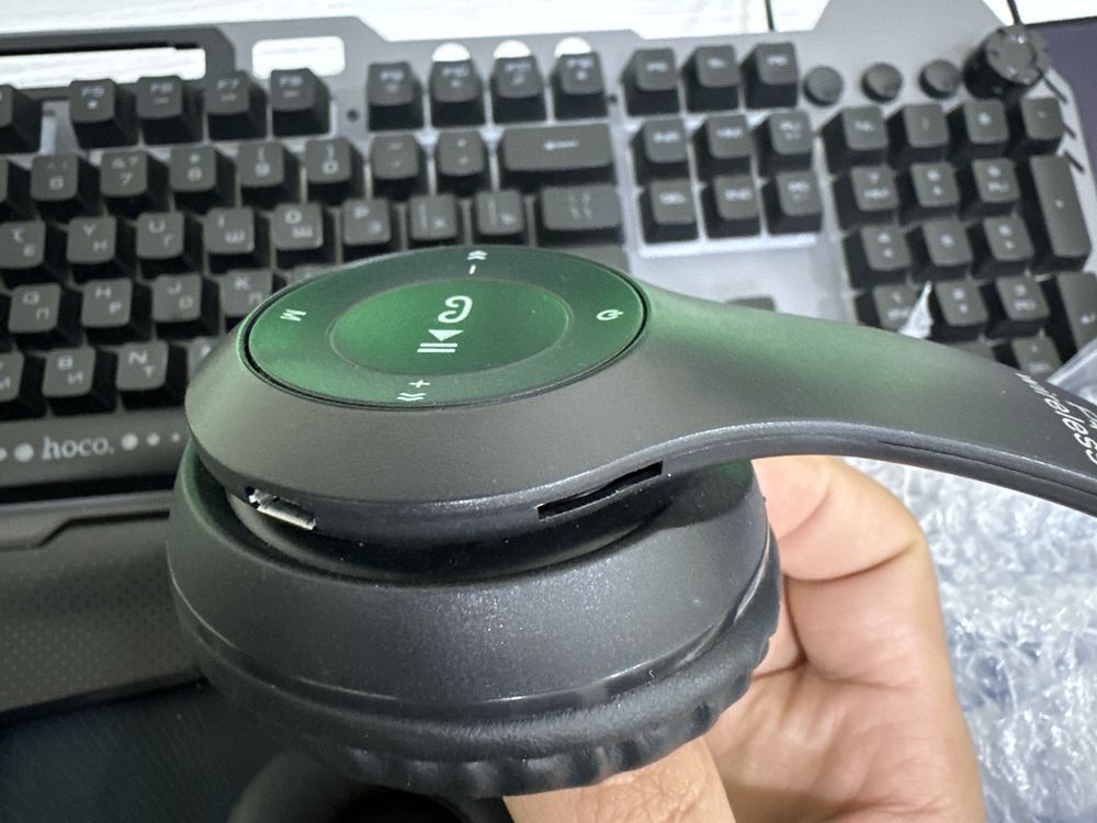 P47 Bluetooth naushnik sotiladi