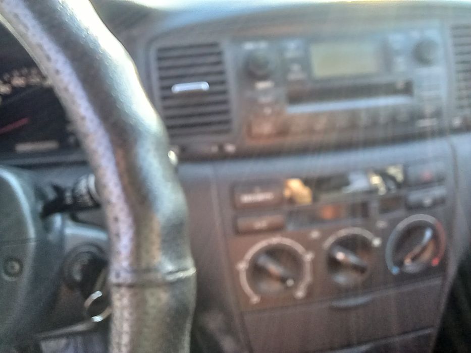 Продавам Toyota Corolla2. D4D 90кс 2003г