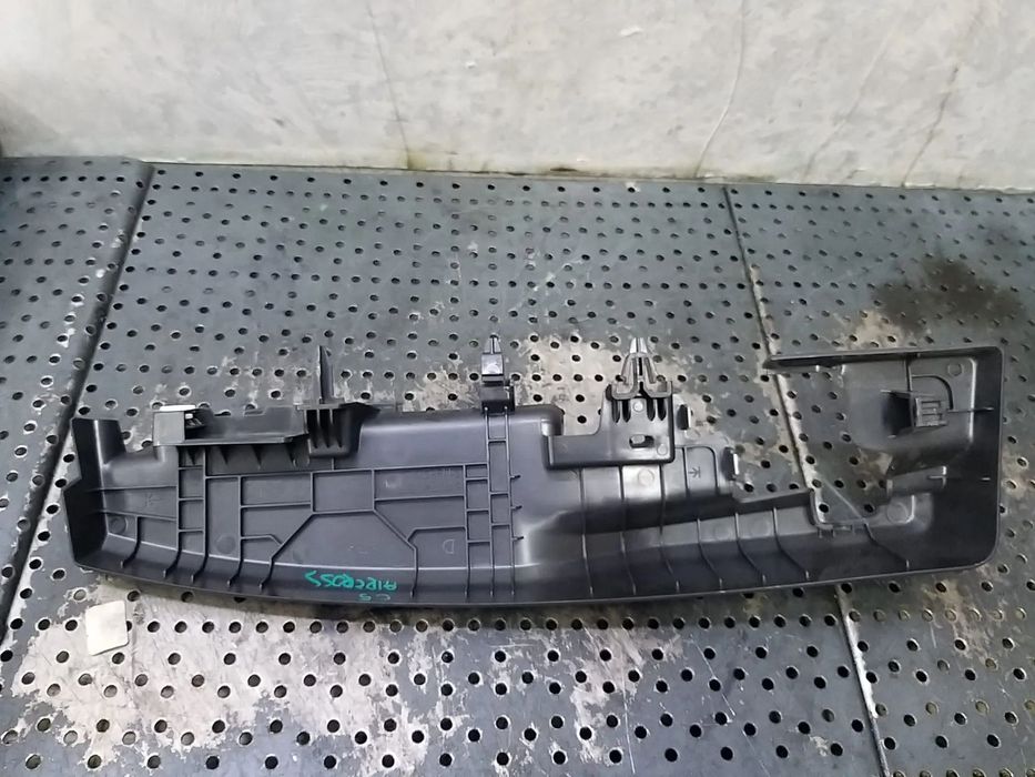 Ornament plastic scaun fata citroen c5 aircross 2118520x