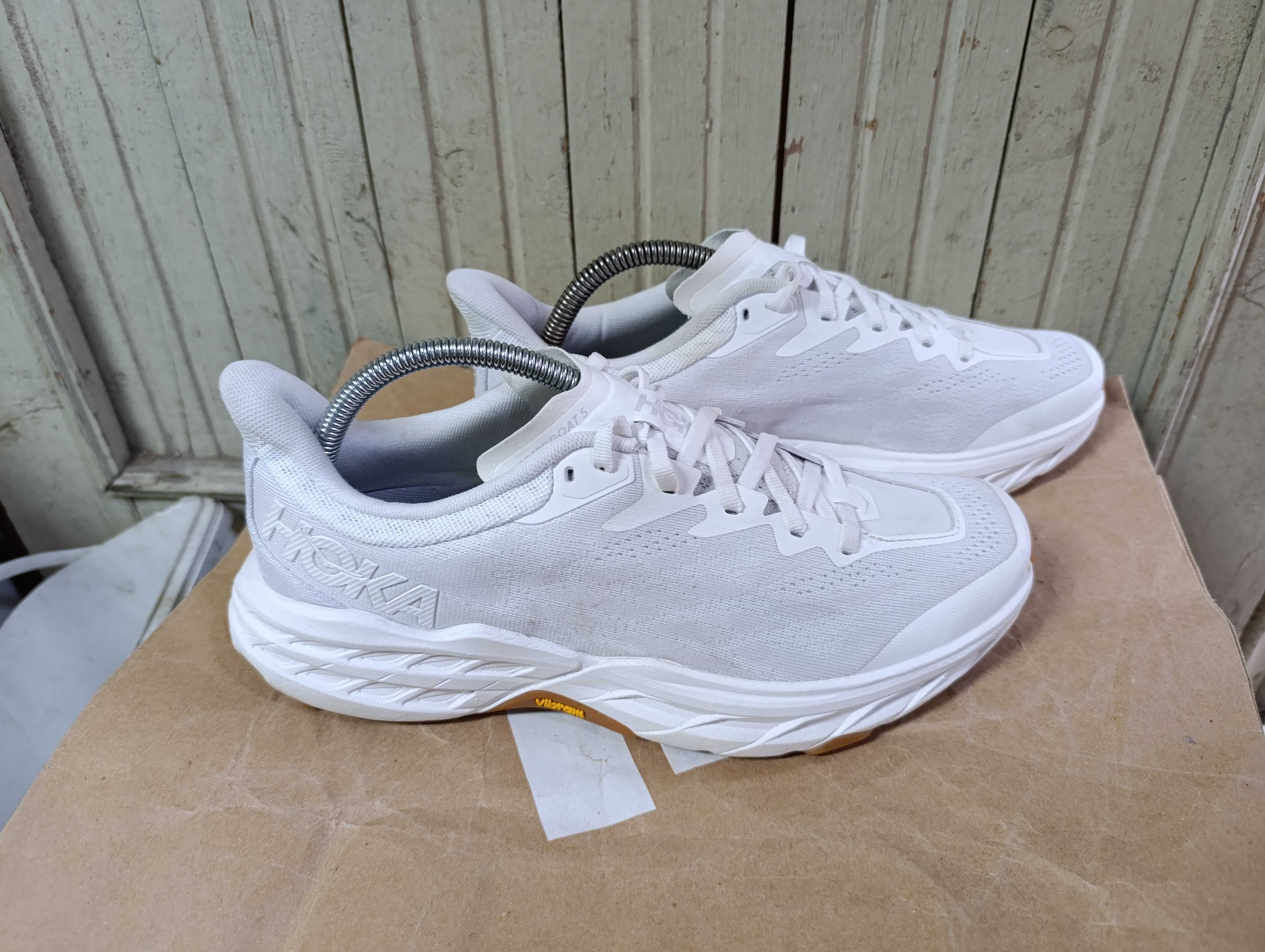 HOKA One One M Speedgoat 5''оригинални мъжки маратонки 43 номер