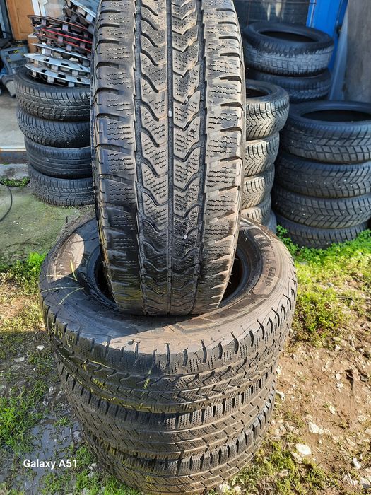 Зимни Бусови гуми, 16цола.