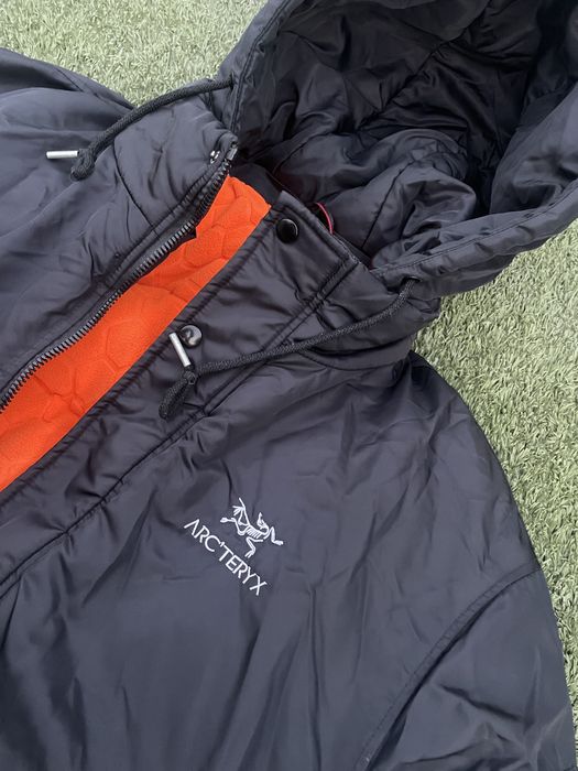 Пуховик Arcteryx