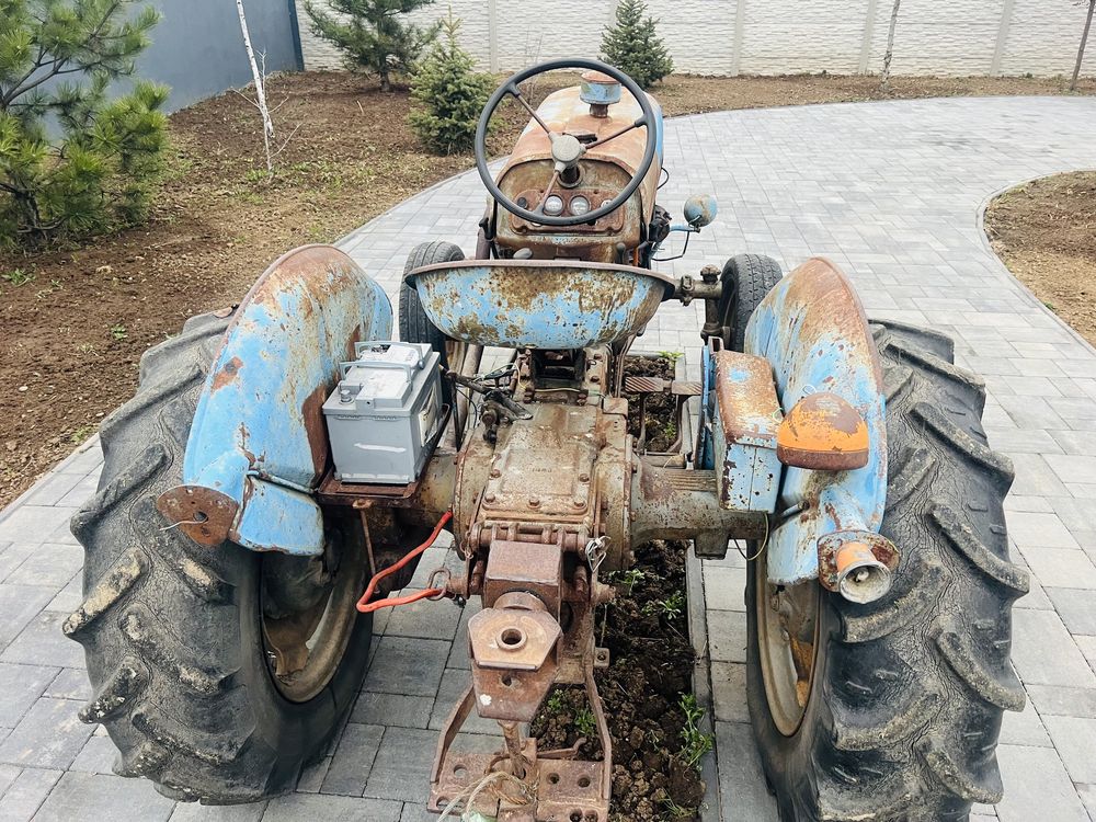 Tractor Landini R3000