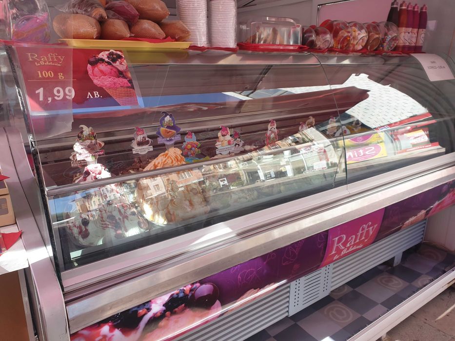 Витрина за сладолед