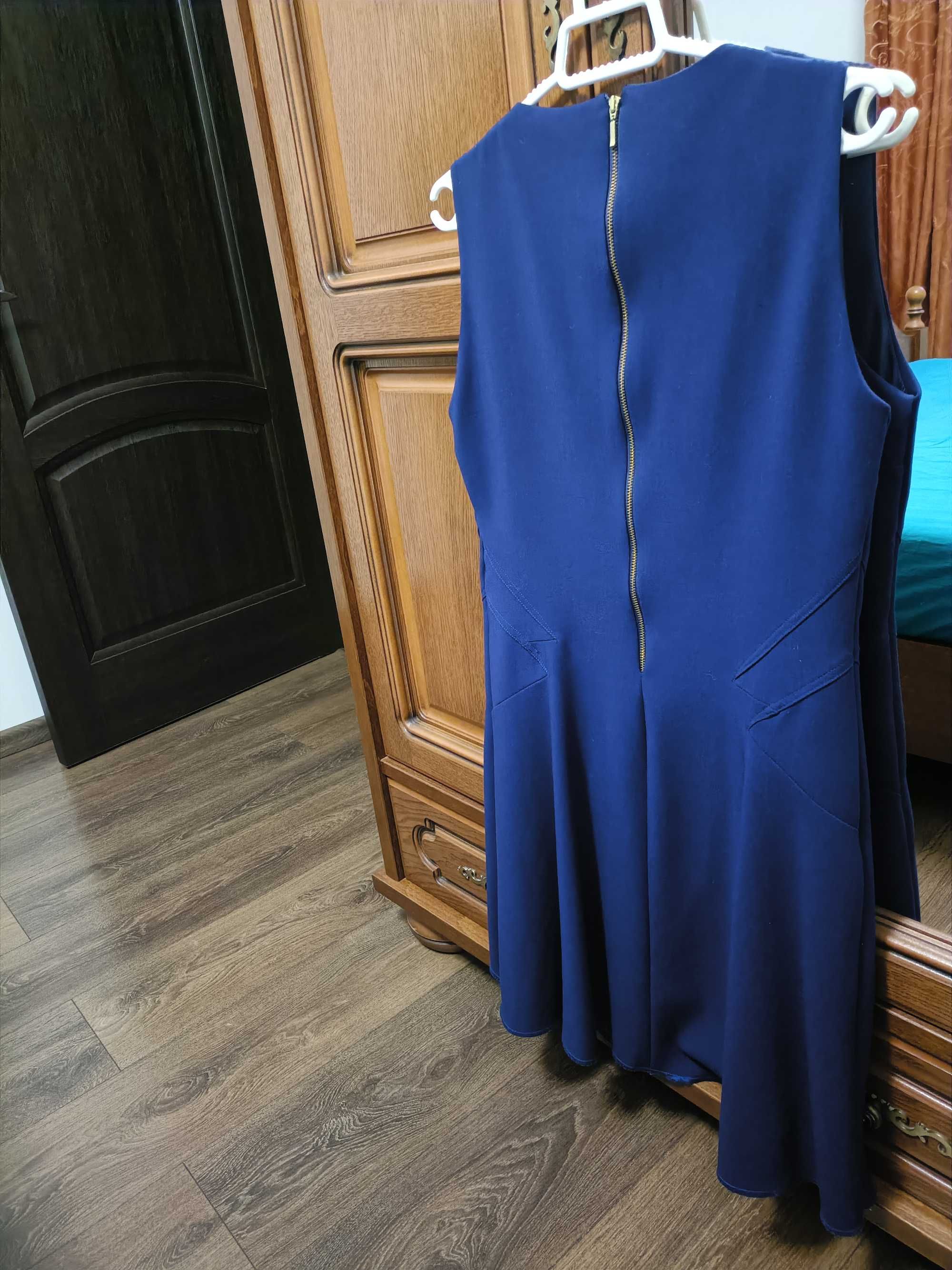 Vând rochie bleumarin