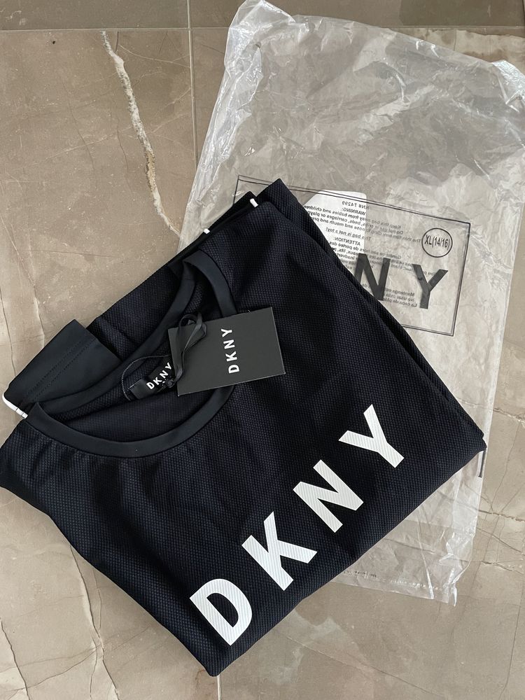 Dkny нова оригинална рокля