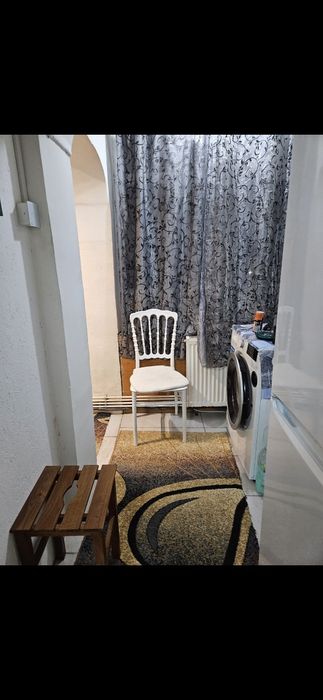 Vând garsoniera ,URGENT!