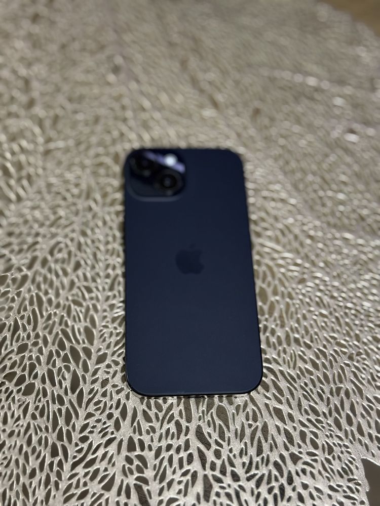 Apple Iphone 15 , Negru , Pentru piese , Recarosare!