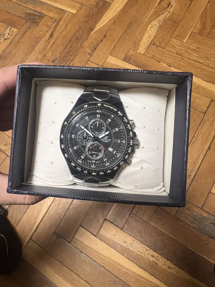Часовник Casio Edifice EF-534 46мм.