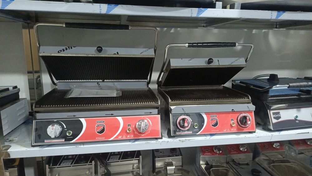 Tostr aparatlari xar xil turdegilaridan bor