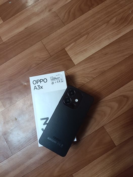 Samsung tab A7 lite и оппо
В идеальном состоянии 
Коробка документы ес