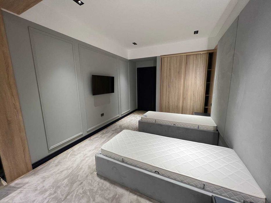 ЖК Казахстан 3/5/8 ор-р ц-5 Минор новая никто не жил !!!