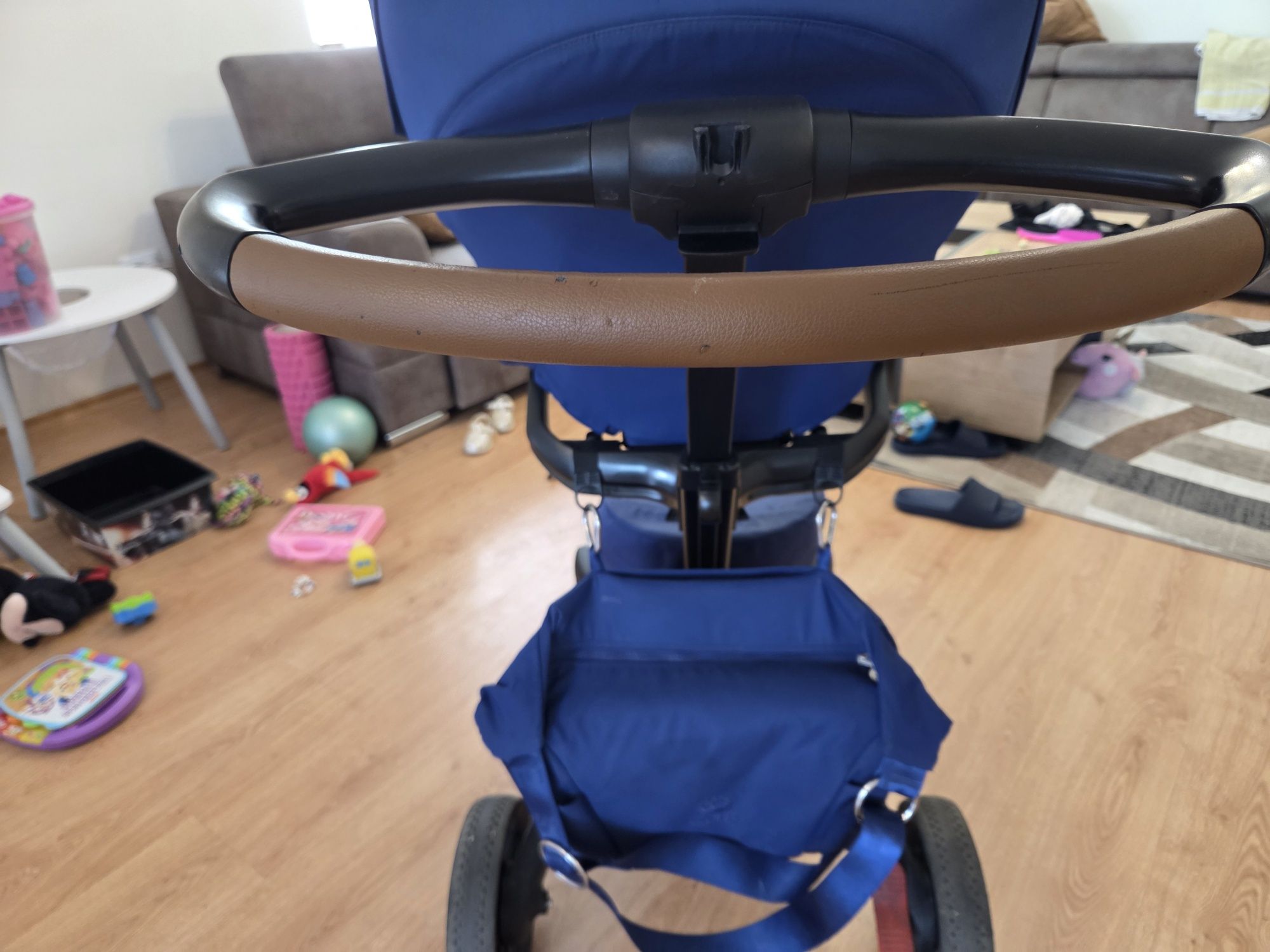 Stokke royal blue