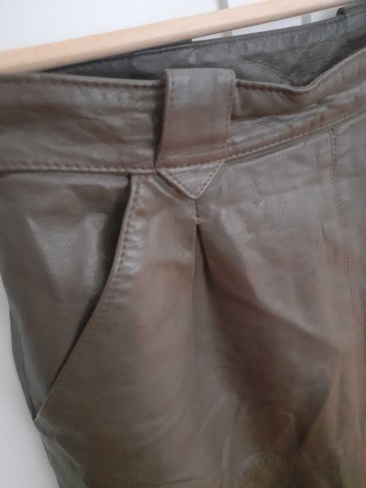 Fusta midi piele naturala, nr.38, 70 lei