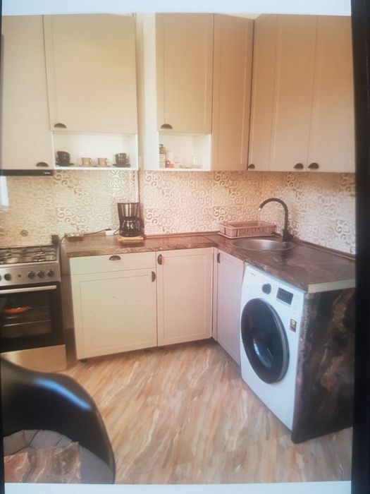 Vand apartament 2 camere Bazilescu, Bucureștii Noi,bloc rusesc