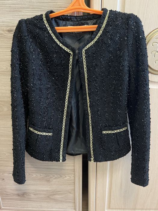 Женская одежда в отличном состоянии 42-44 размера