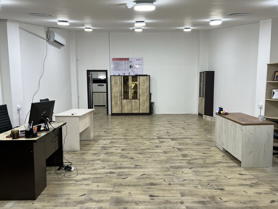 Срочно сдается в аренду 4 этаж 490 кв.м.