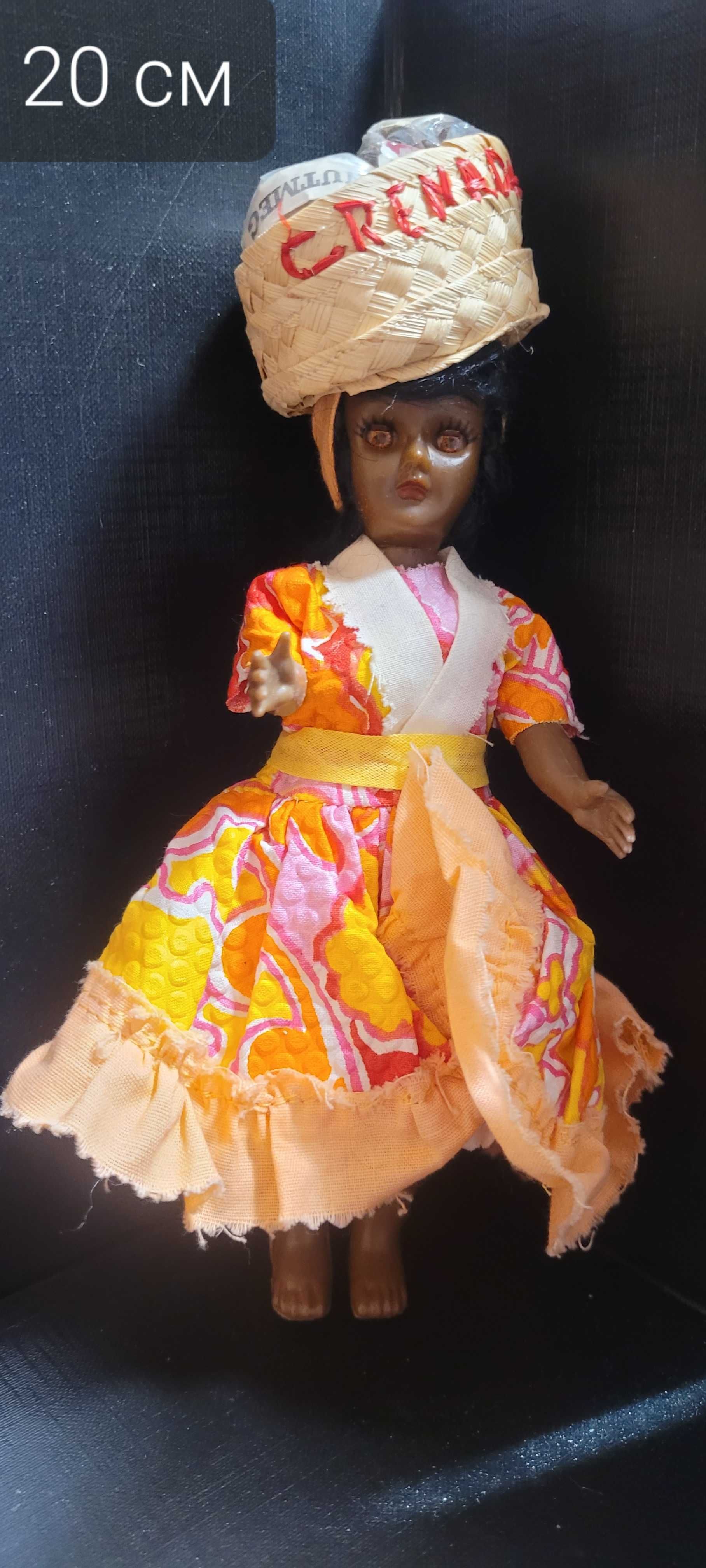 Ретро кукли с носии