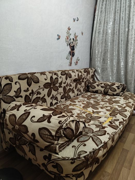 Отдам диван бесплатно