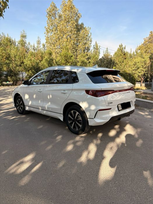 Byd e2 Сотилади 2024