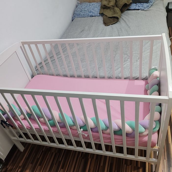 Pătuț pentru bebeluși