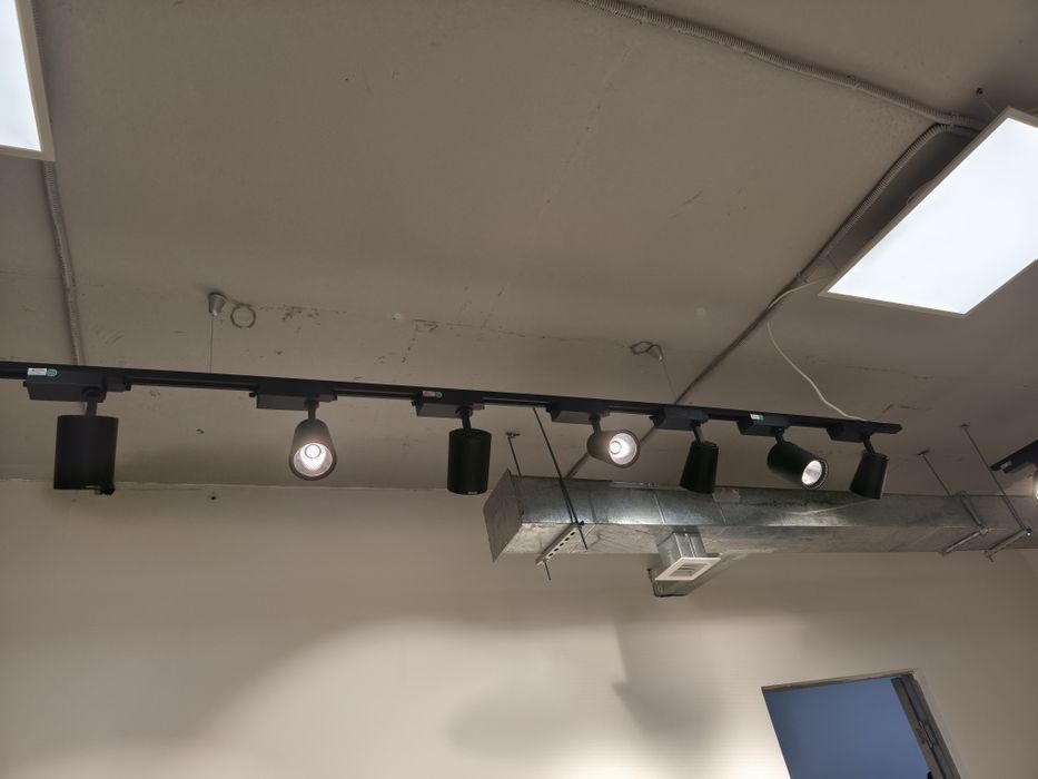 Светильники потолочные, дополнительный свет