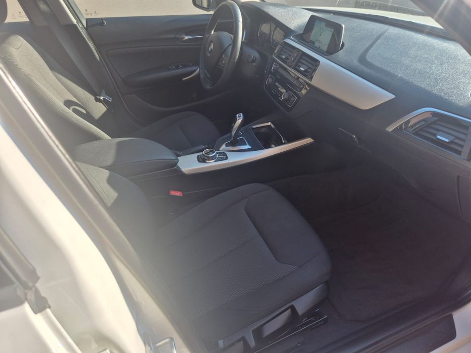Vând bmw seria 1 impecabil