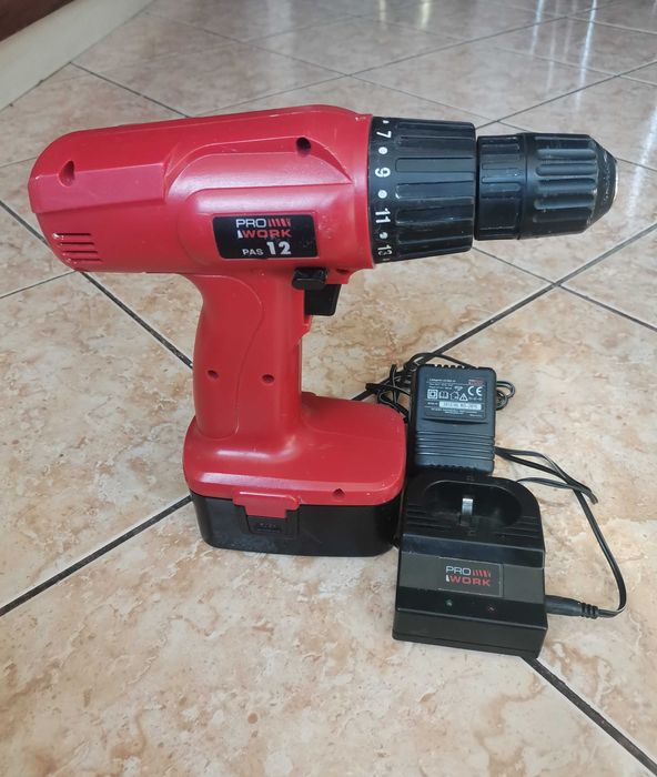 Masina de gaurit si insurubat cu acumulator Einhell ProWork