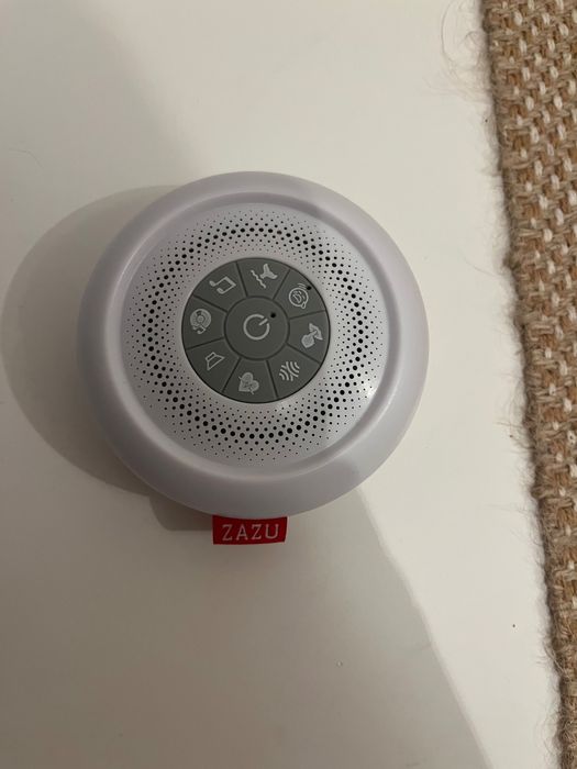 Чисто нов Бял шум