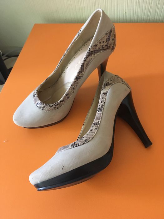 Дамски обувки