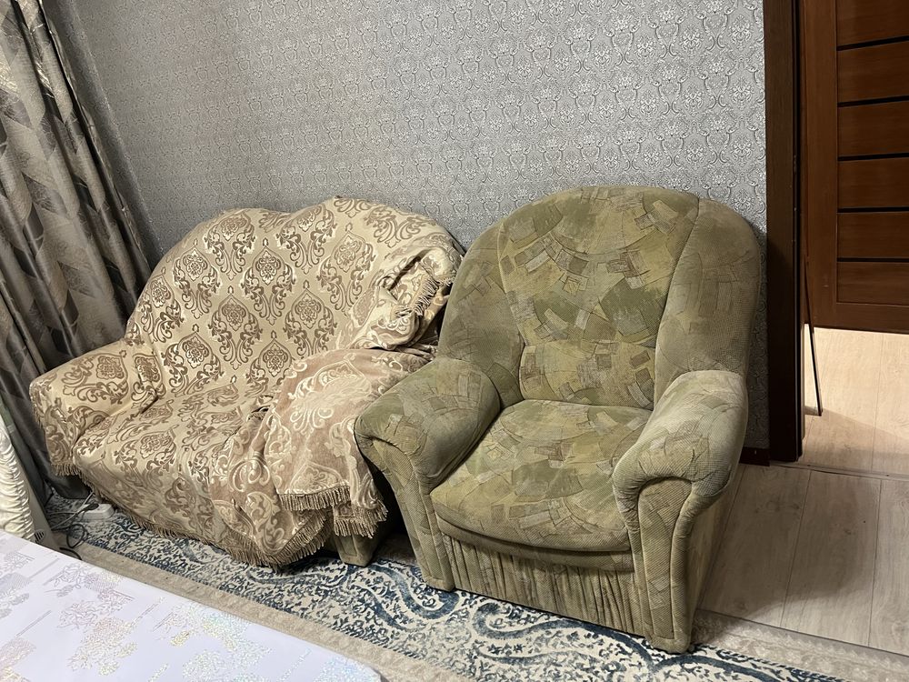 Продам диваны 1 кресло и 2 дивана