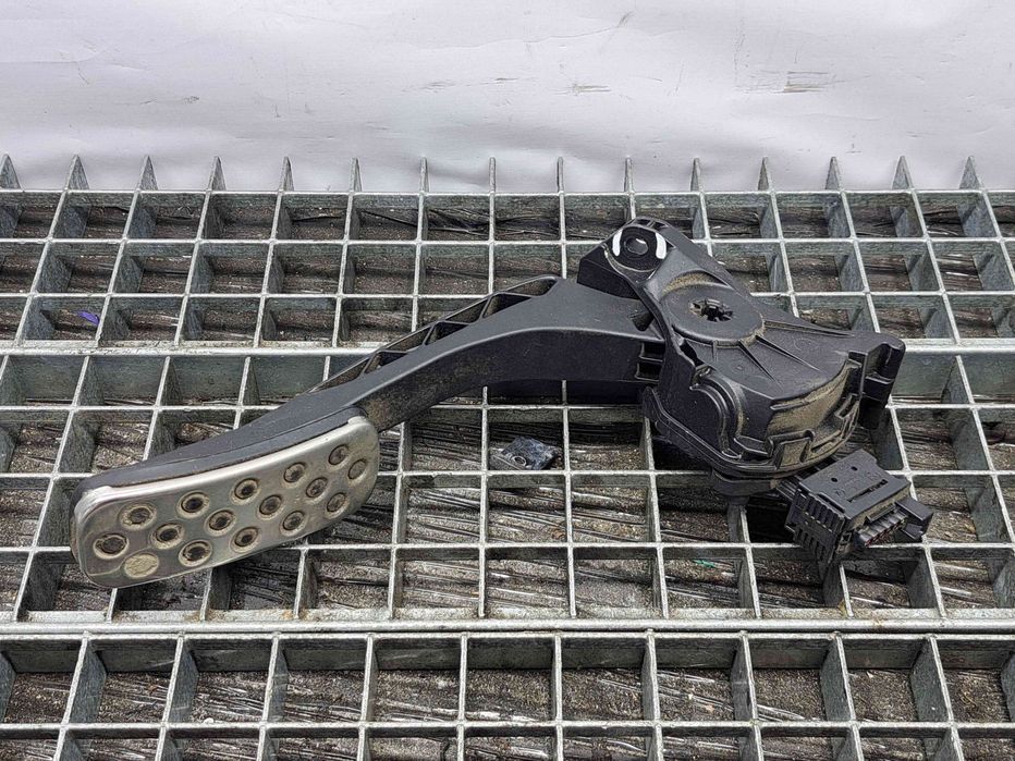 Pedala acceleratie Opel Zafira C (P12) [Fabr 2011-2017] 13253791