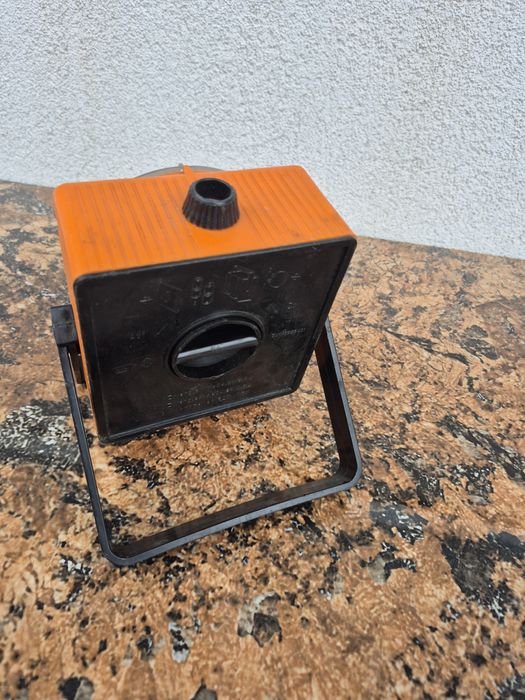 Vand lanterna ,model 6volti (4x1.5v R20),made Germania Comunista (DDR)