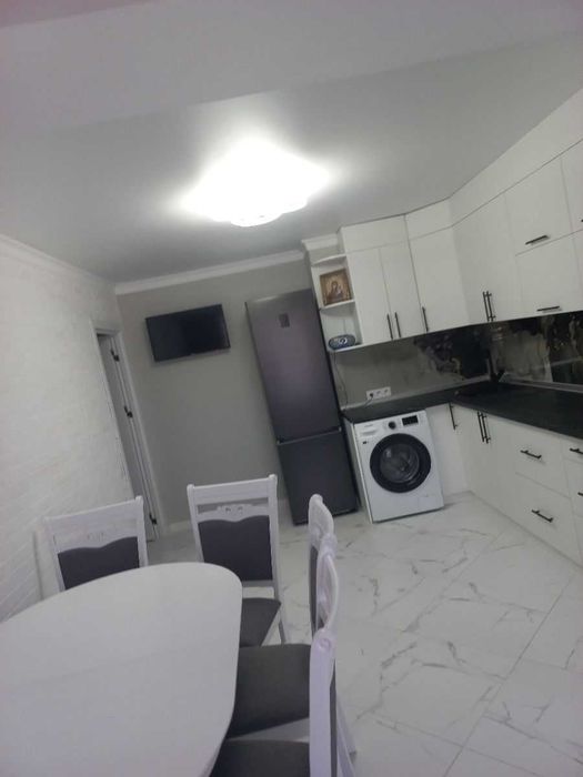 Дава се под наем Двустаен апартамент в София, Зона Б-18 - 65 кв.м за 450 € - Снимка #4