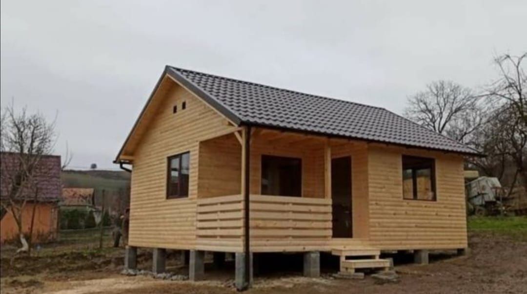Construim case din lemn