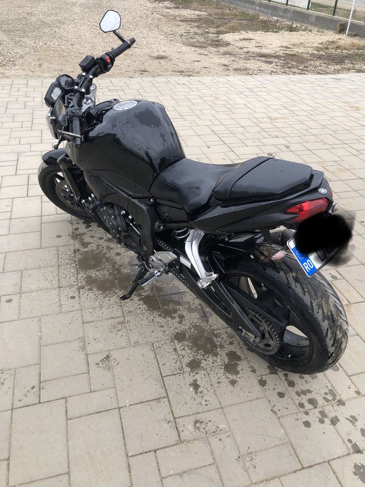 Motocicleta Yamaha FZ1 N