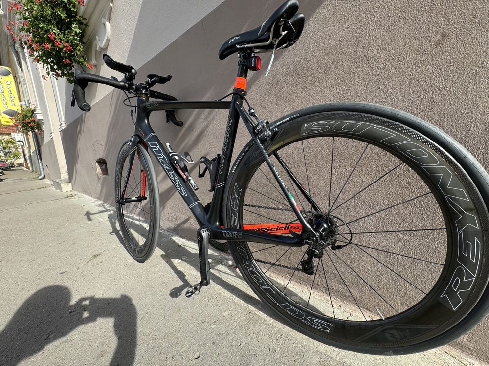 Cursiera Mass Carbon, marime 54cm