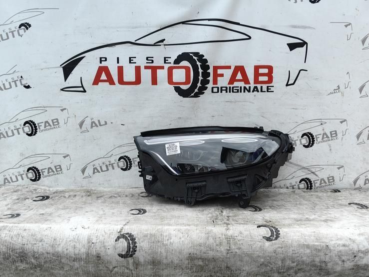 Far stanga Mercedes GLC W254 Full LED Digital A2549062302 an 2022-2024 Fara defecte