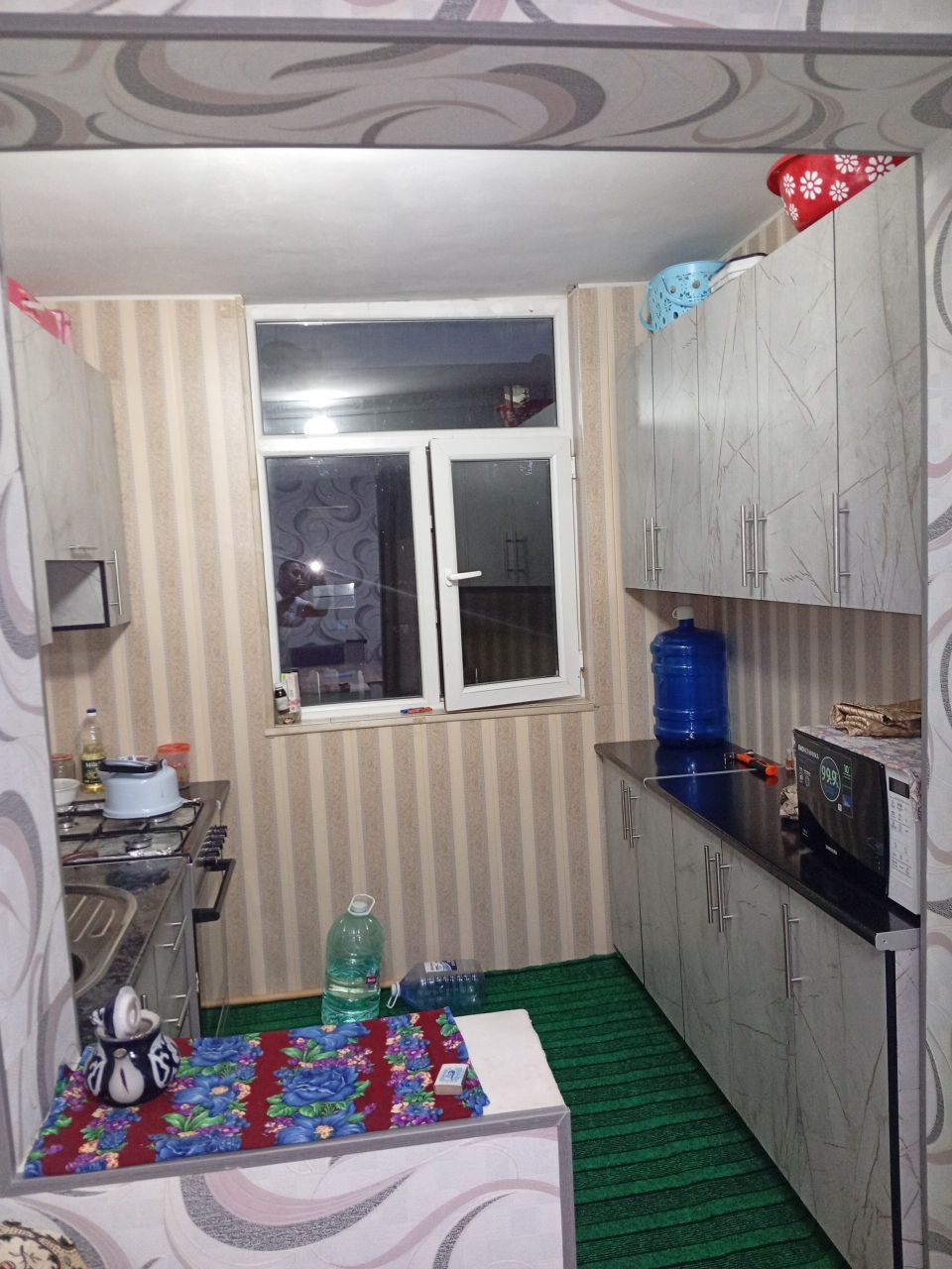 Уй сотилади ихчамгина